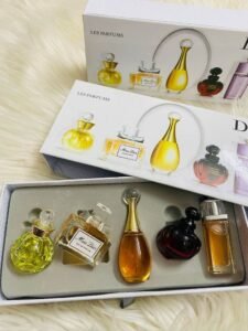 Dior Mini Designer Perfume Gift Set (5pcs) sanrio characters fox island plush blind box
